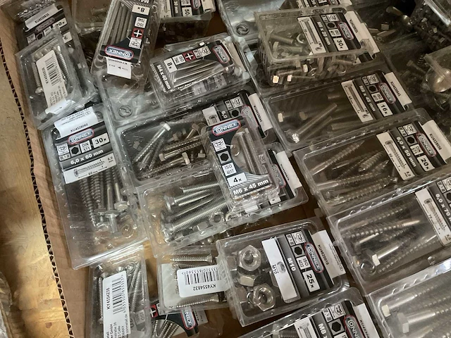 47 dozen inox bevestigingen - afbeelding 3 van  13