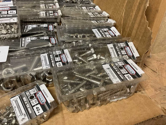 47 dozen inox bevestigingen - afbeelding 7 van  13