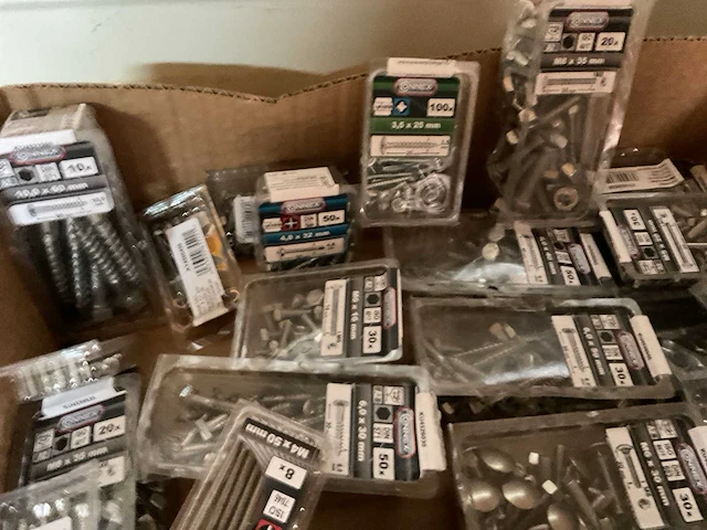 47 dozen inox bevestigingen - afbeelding 13 van  13