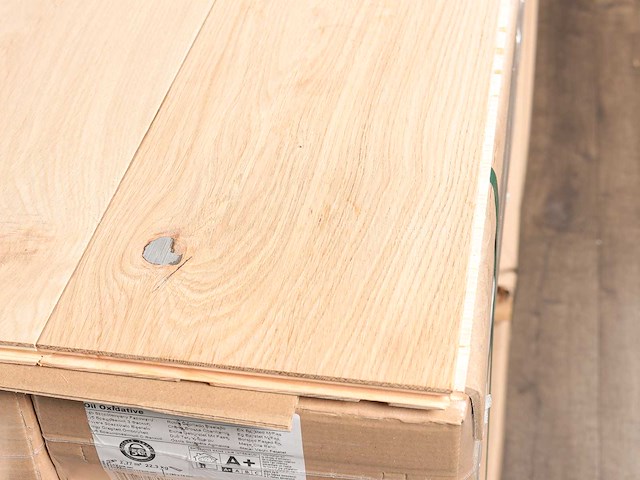 47 m2 parket eiken xl mutliplank - 2200 x 180 x 14 mm - afbeelding 2 van  4