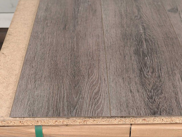 47 m2 pvc click plank met xps onderlaag - 1290 x 203 x 5,5 mm - afbeelding 2 van  4
