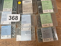 47 x dozen zeskanttapbouten; sluitringen; houtdraadbouten; borgmoeren; stiften zonder kop; stormkrammen - afbeelding 3 van  10