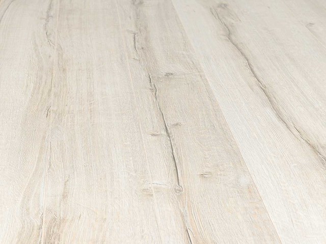 48 m2 laminaat plank - 1383 x 159 x 8 mm - afbeelding 1 van  4