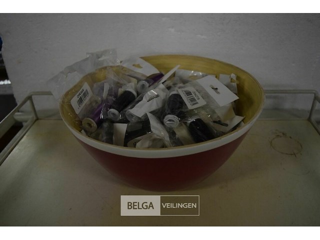 ±48 rolletjes knutsel binddraad - afbeelding 1 van  2