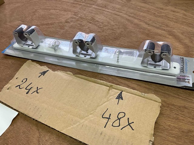48 steel hangers - afbeelding 4 van  4