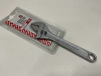 48 x moersleutel; verstelbaar; 200 mm