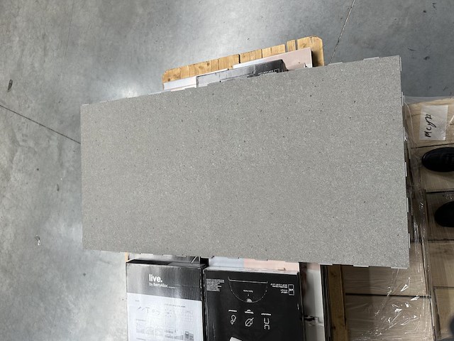 48,67 m² vinyl tegels 3.8mm - afbeelding 1 van  4