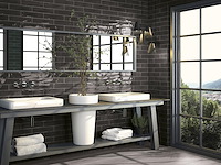 48m2 coral black glossy 7.5x30cm