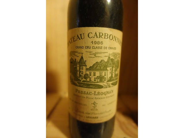 48x 37,5cl chateau carbonnieux grand cru classe de graves 1986 - afbeelding 2 van  4