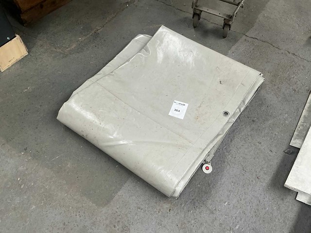 4,8x5,8 m afdekzeil - afbeelding 1 van  3