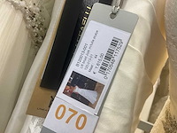 49 linea raffaelli diverse bruidsjurken (totaalprijs) - afbeelding 2 van  19