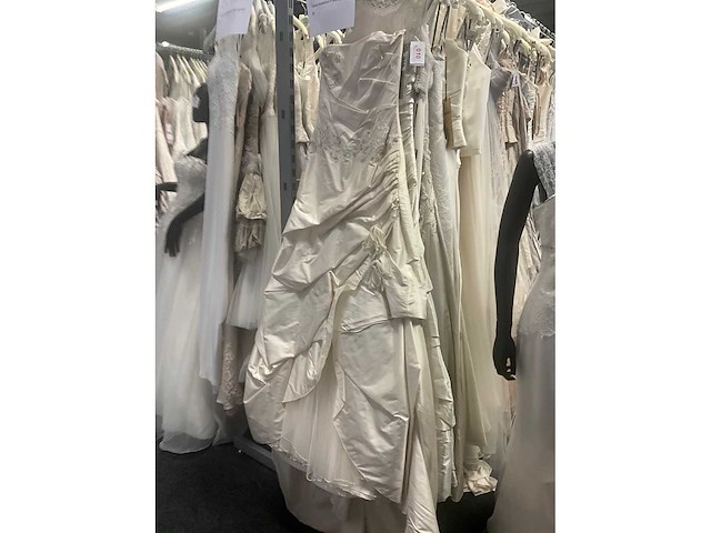 49 linea raffaelli diverse bruidsjurken (totaalprijs) - afbeelding 13 van  19