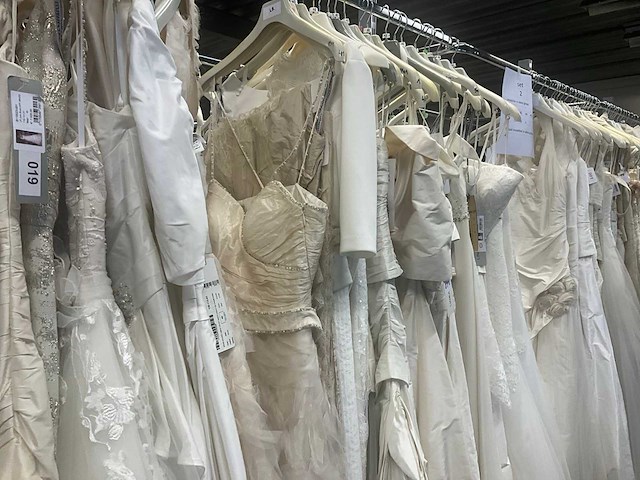 49 linea raffaelli diverse bruidsjurken (totaalprijs) - afbeelding 15 van  19