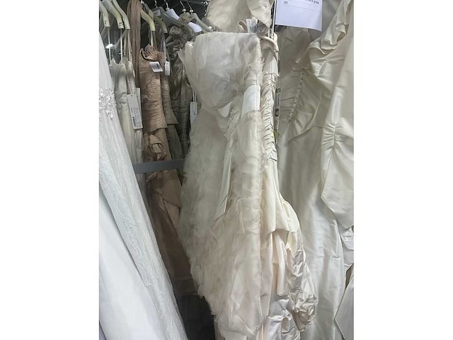 49 linea raffaelli diverse bruidsjurken (totaalprijs) - afbeelding 23 van  24