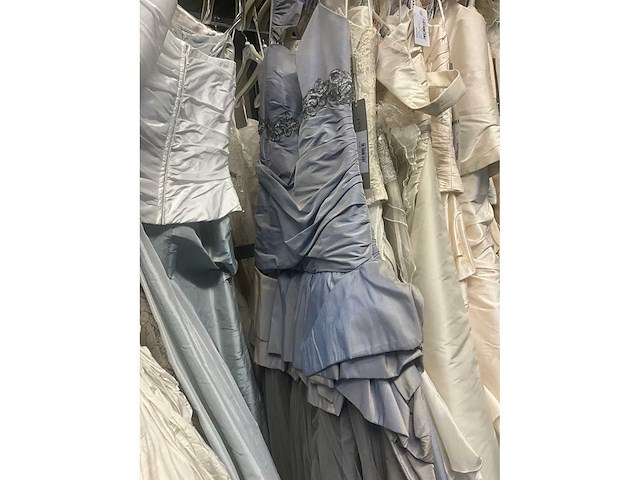 49 linea raffaelli diverse bruidsjurken (totaalprijs) - afbeelding 6 van  30