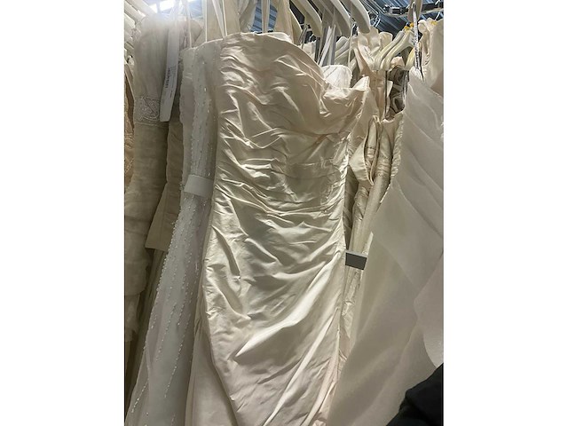 49 linea raffaelli diverse bruidsjurken (totaalprijs) - afbeelding 14 van  27