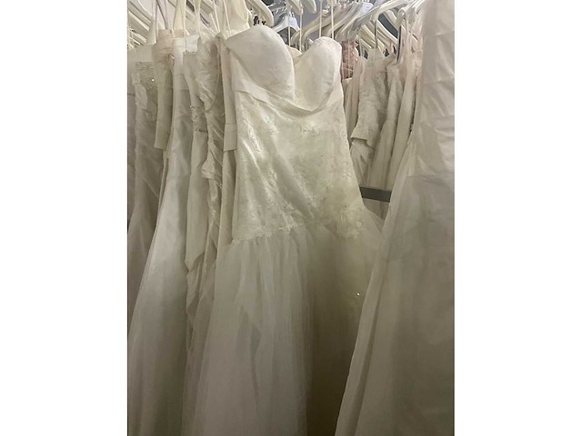 49 linea raffaelli diverse bruidsjurken (totaalprijs) - afbeelding 7 van  27