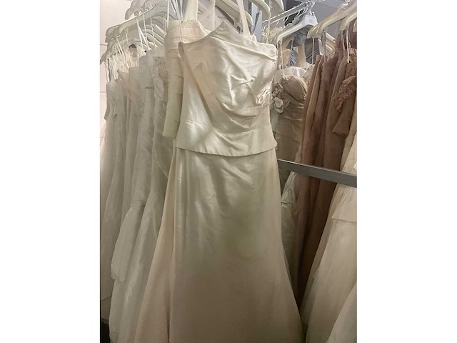 49 linea raffaelli diverse bruidsjurken (totaalprijs) - afbeelding 9 van  27