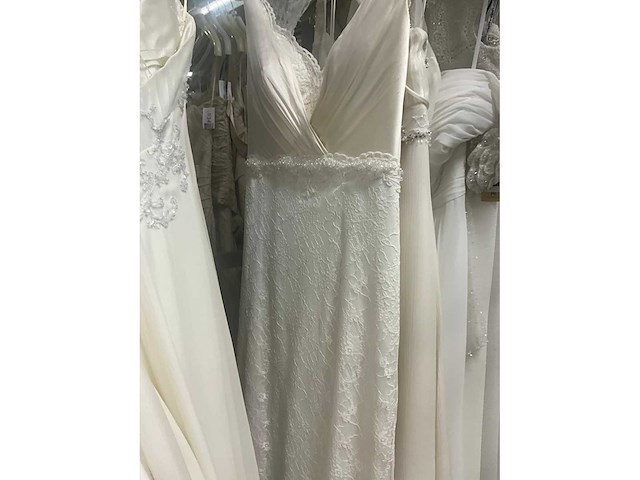 49 linea raffaelli diverse bruidsjurken (totaalprijs) - afbeelding 4 van  30