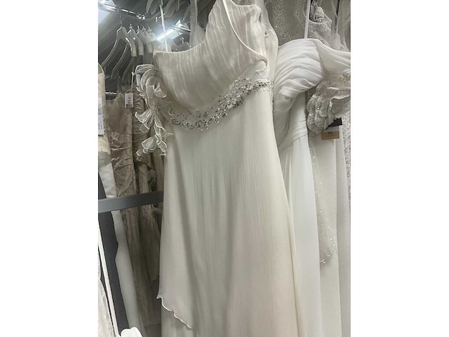 49 linea raffaelli diverse bruidsjurken (totaalprijs) - afbeelding 5 van  30