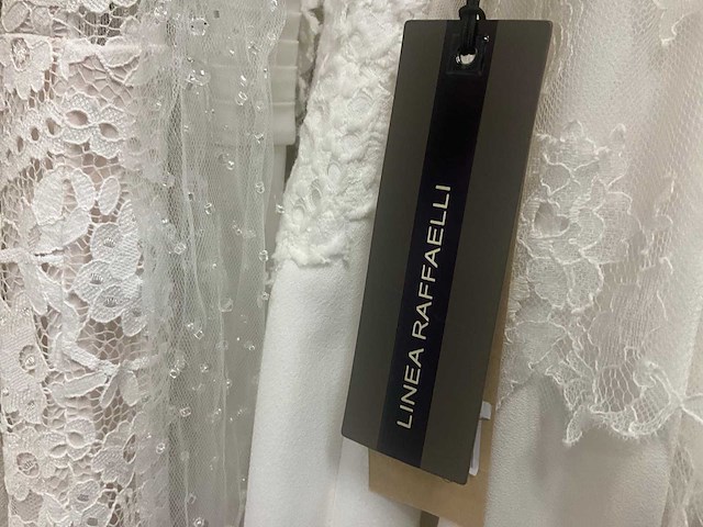 49 linea raffaelli diverse bruidsjurken (totaalprijs) - afbeelding 22 van  30