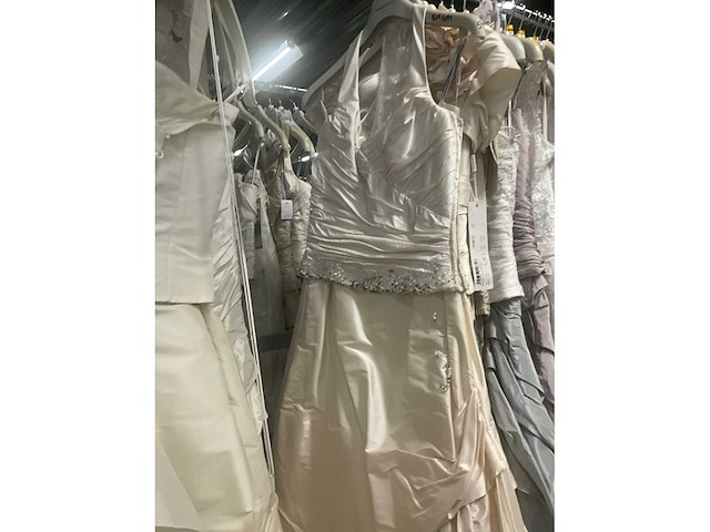 49 linea raffaelli diverse bruidsjurken (totaalprijs) - afbeelding 25 van  30