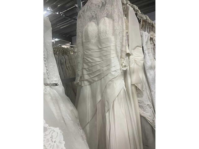 49 linea raffaelli diverse bruidsjurken (totaalprijs) - afbeelding 6 van  28