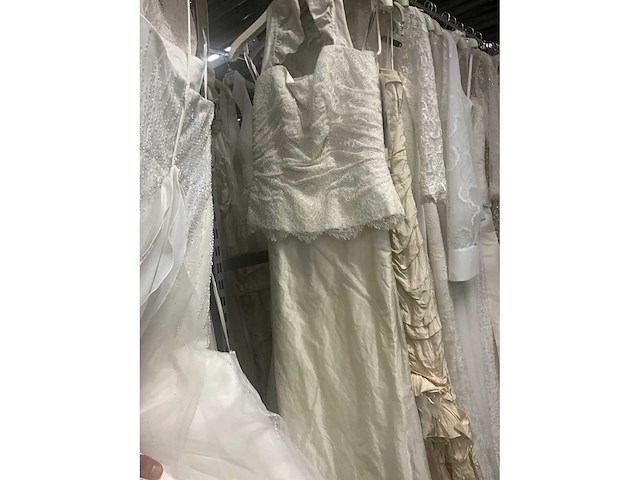 49 linea raffaelli diverse bruidsjurken (totaalprijs) - afbeelding 28 van  28