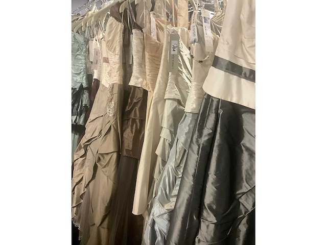 49 linea raffaelli diverse bruidsjurken (totaalprijs) - afbeelding 7 van  26