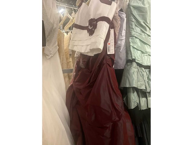 49 linea raffaelli diverse bruidsjurken (totaalprijs) - afbeelding 26 van  26