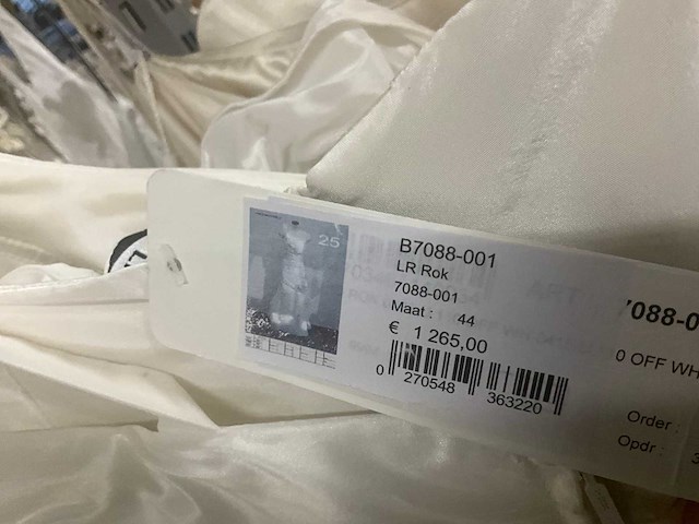 49 linea raffaelli diverse bruidsjurken (totaalprijs) - afbeelding 16 van  25