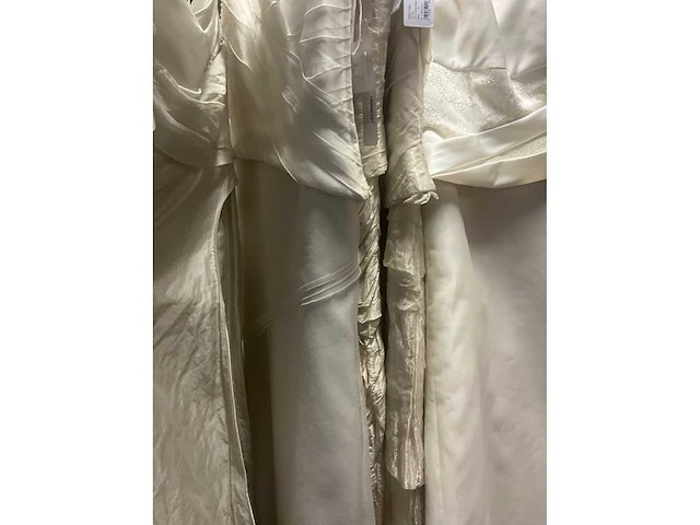 49 linea raffaelli diverse bruidsjurken (totaalprijs) - afbeelding 7 van  24