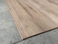 49,47 m² laminaatvloer 8mm - afbeelding 2 van  3