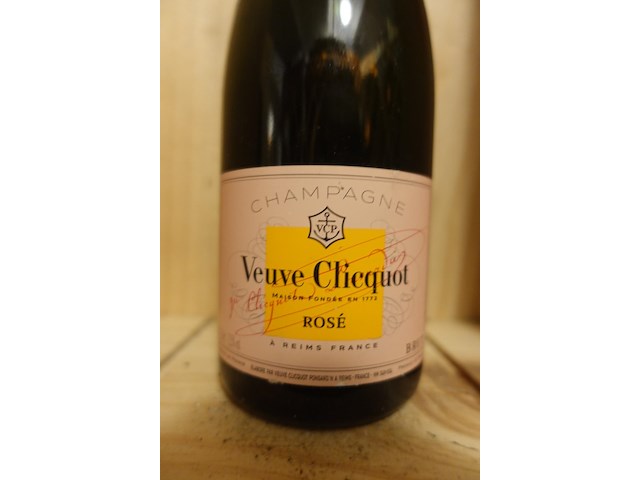 4x 75cl champagne veuve clicquot rosé brut - afbeelding 2 van  2