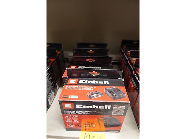 4x accu met lader einhell - afbeelding 2 van  3