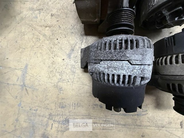 4x alternator mercedes - afbeelding 2 van  5
