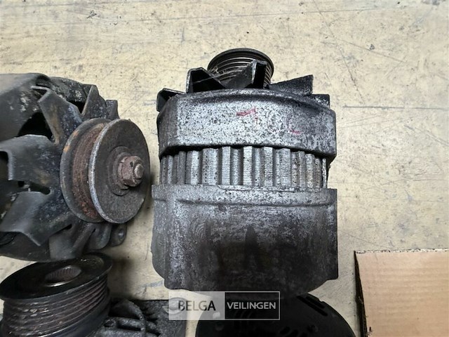 4x alternator mercedes - afbeelding 4 van  5