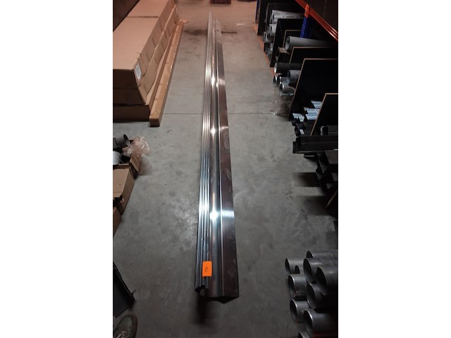 4x aluminium dakgoot - afbeelding 1 van  3