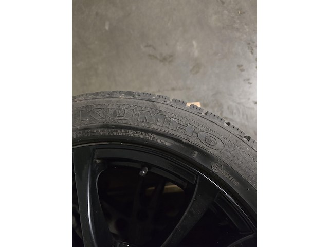 4x anzio 18” velgen met kumho 235/50r18 winterbanden - afbeelding 5 van  14