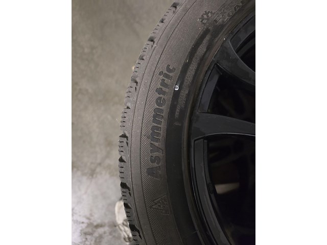 4x anzio 18” velgen met kumho 235/50r18 winterbanden - afbeelding 14 van  14