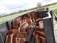 4x bak met rode pannen - afbeelding 4 van  7