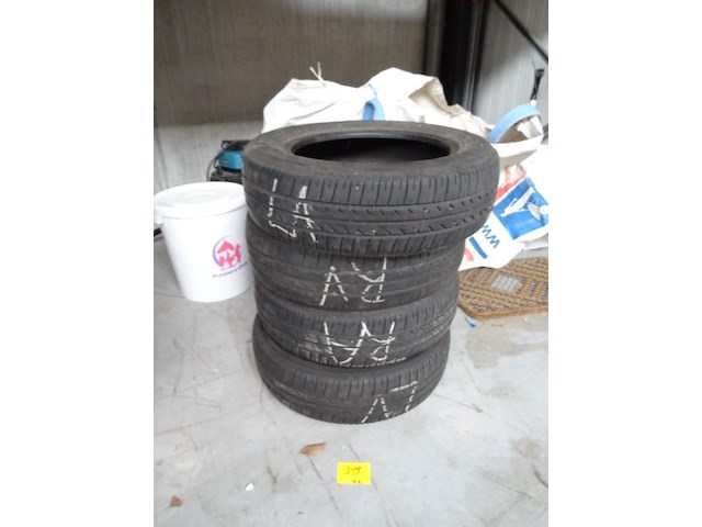 4x band bridgestone - afbeelding 1 van  3