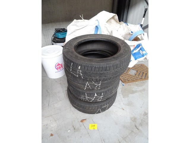 4x band bridgestone - afbeelding 2 van  3