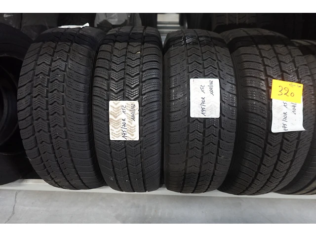 4x band ( gebruikt) 15inch semperit - afbeelding 1 van  3