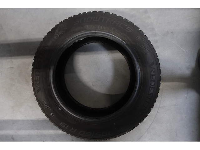 4x band ( gebruikt) 15inch vredestein - afbeelding 3 van  3