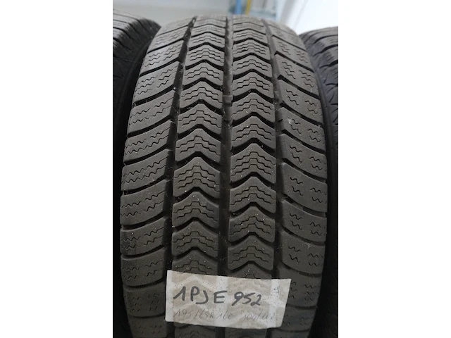 4x band ( gebruikt) 16inch semperit - afbeelding 2 van  3