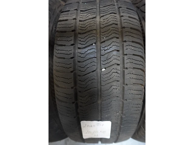 4x band ( gebruikt) 17inch barum - afbeelding 2 van  3