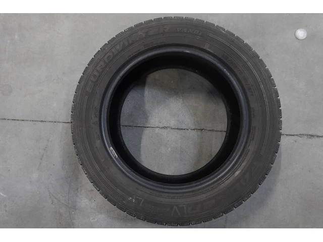 4x band ( gebruikt) 17inch falken - afbeelding 3 van  3