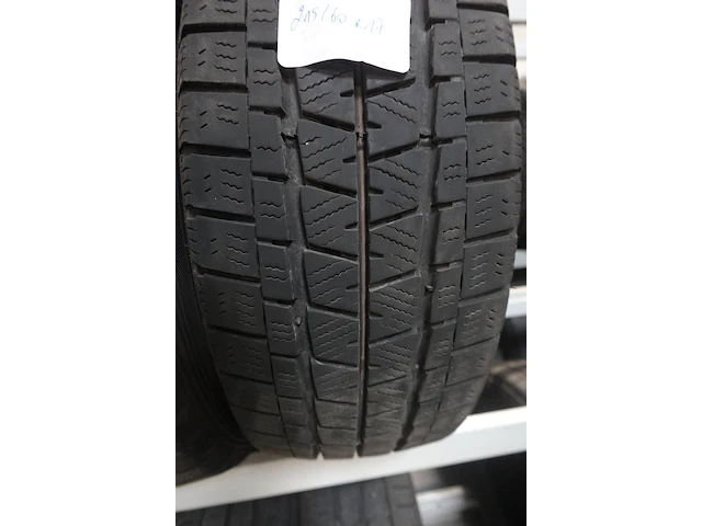 4x band ( gebruikt) 17inch falken - afbeelding 2 van  3