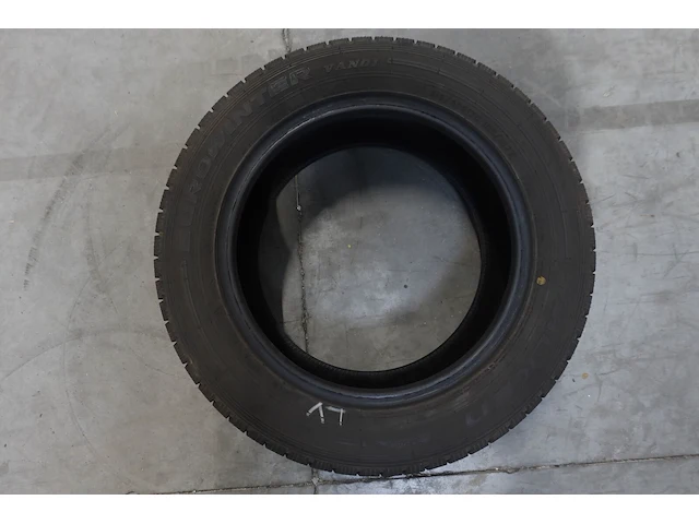 4x band ( gebruikt) 17inch falken - afbeelding 3 van  3